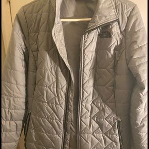 Women’s Northface bubble jacket
